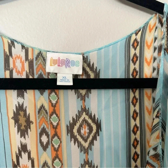 LuLaRoe Women’s Short Sleeve Drape Open Front Blue Aztec Print Kimono Sz XL GUC - Picture 3 of 7